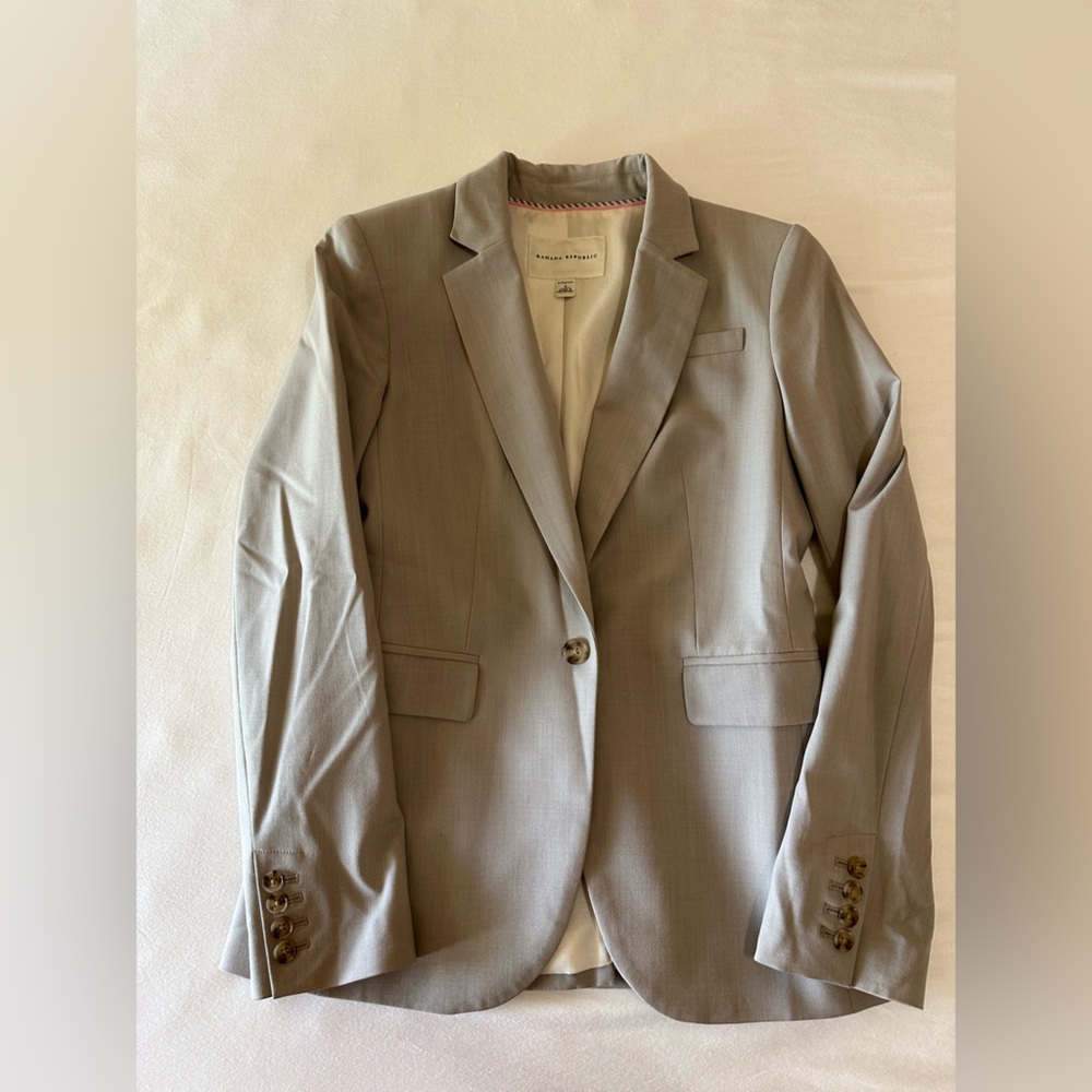 Banana Republic Gray Sport Coat Classic Tailored Design